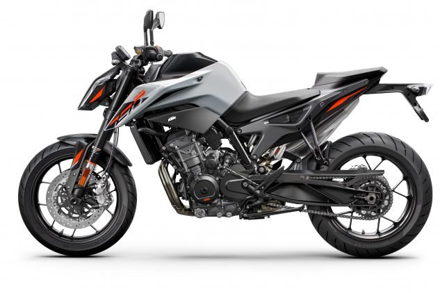 KTM 790 Duke tro lai vao nam 2022 co gi khac biet - 4