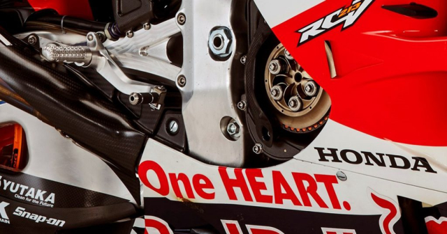 Bo ly hop kho tot co nao Tai sao moi tay dua MotoGP deu su dung no