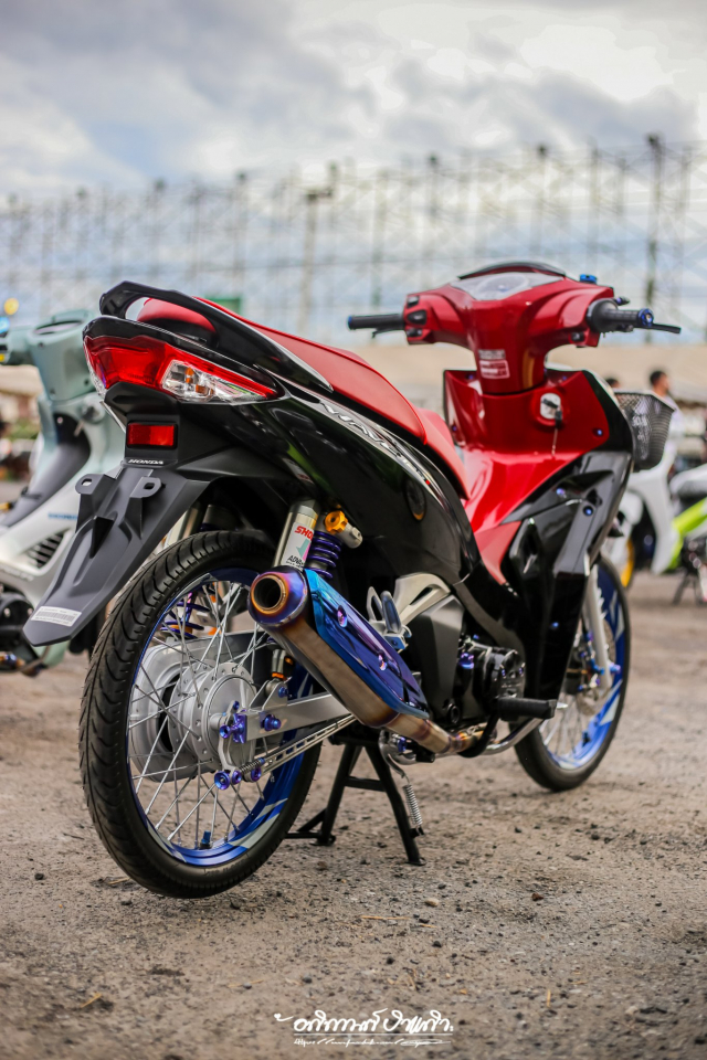 Can canh Wave 125 do con tay va cuc may DOHC tram nam hiem gap - 29