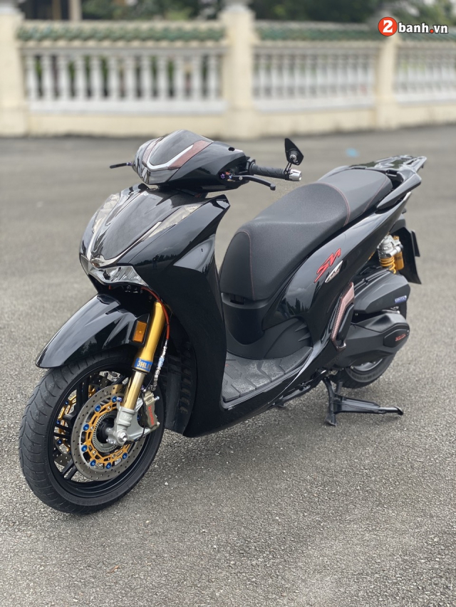 Honda SH350i hoa thanh sieu pham voi goi do dat hon ca tien mua xe - 14