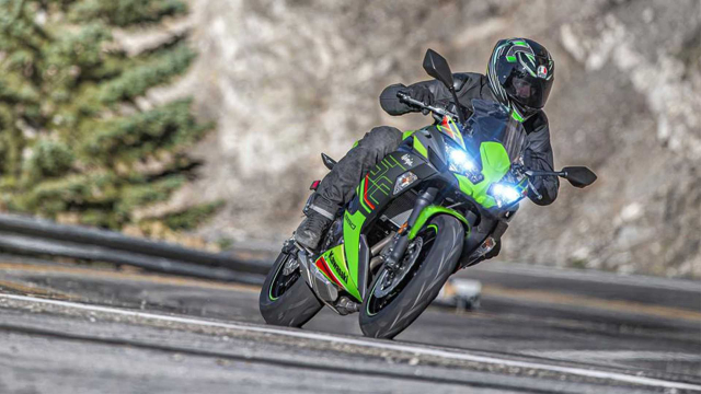 Kawasaki Ninja 650 va Z650 duoc nang cap kiem soat luc keo vao nam 2023