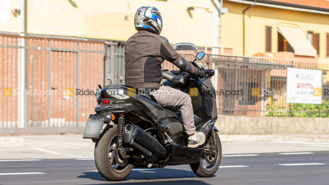 Lo dien Yamaha XMAX 300 2023 hoan toan moi khi dang thu nghiem - 4