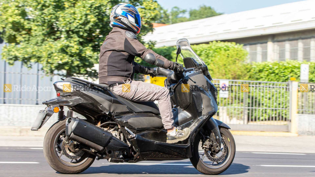 Lo dien Yamaha XMAX 300 2023 hoan toan moi khi dang thu nghiem - 6