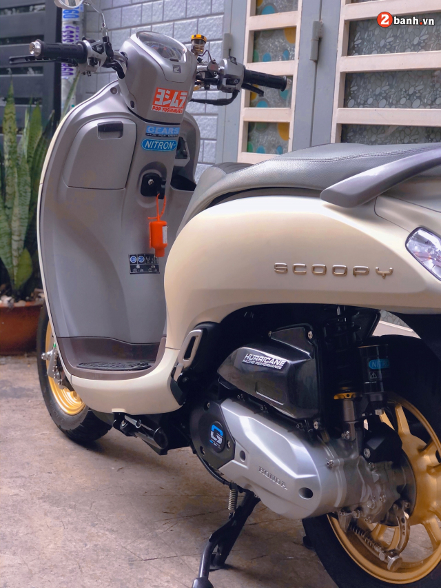 Scoopy do tai thiet ban than bang nhung trang bi tren ca tuyet voi - 18