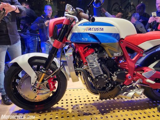 MV Agusta 921S lan dau tien xuat hien tai su kien EICMA 2022 - 16