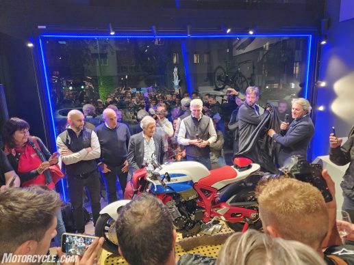 MV Agusta 921S lan dau tien xuat hien tai su kien EICMA 2022 - 20