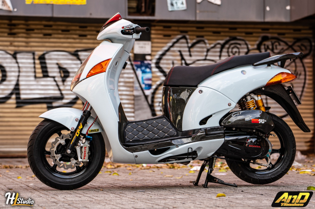 Sieu pham Honda hoi sinh cuc dep voi dan do choi dat tien - 23