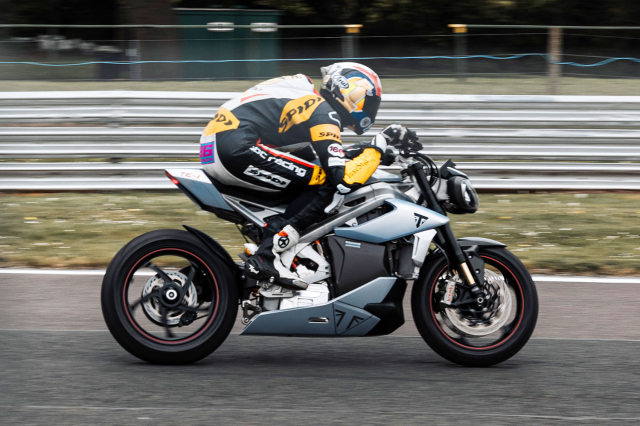 Triumph se chuyen sang su dung nhien lieu tong hop cho Moto2 ke tu nam 2024 - 4