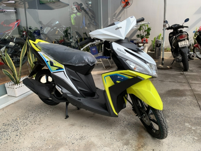 Loat xe ga gia 30 trieu dong tai dai ly cho Tet 2023 - 6
