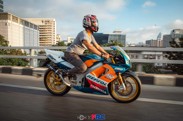 NSR150R SP hoa thanh ban do sieu kinh dien khi roi vao tay tin do cuong Ohlins - 25