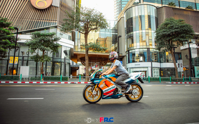 NSR150R SP hoa thanh ban do sieu kinh dien khi roi vao tay tin do cuong Ohlins - 30