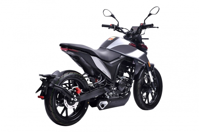 Drakon 125 2023 vua trinh lang da gay soc vi gia ban gan 100 trieu dong - 18