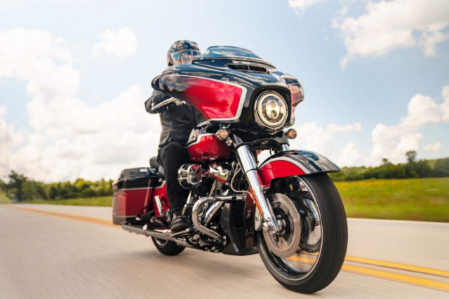 HarleyDavidson nop don dang ky so huu nhan hieu CVO Street Glide 121 - 3