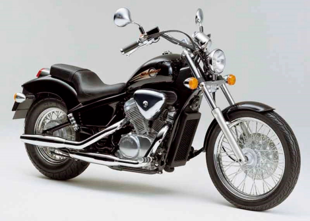 HONDA SHADOW 600 do cua cuu ky su duong dua GT - 3