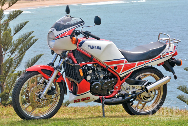 Tin don Yamaha se hoi sinh RZ250 va RZ350 sau khi hang dang ky sang ten mau ma - 4