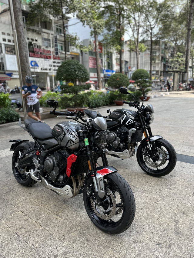 _ Moi ve 2 Xe Triumph Trident 660 ABS HQCN chinh chu Dang ky 2021 va 92022 con bao hanh - 8