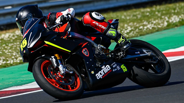 Chi tiet Phien Ban Gioi Han Aprilia RS660 Trofeo Ra Mat Tai My Trong Thang 4 Nam 2023 - 21