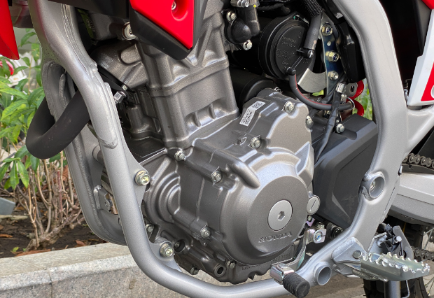 Honda CRF300L 2023 dau tien ve tai VN kem gia ban - 12