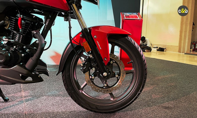 Honda tung ra mau xe con tay moi co dong co len toi 160cc - 7 Honda tung ra mau xe con tay moi co dong co len toi 160cc - 7
