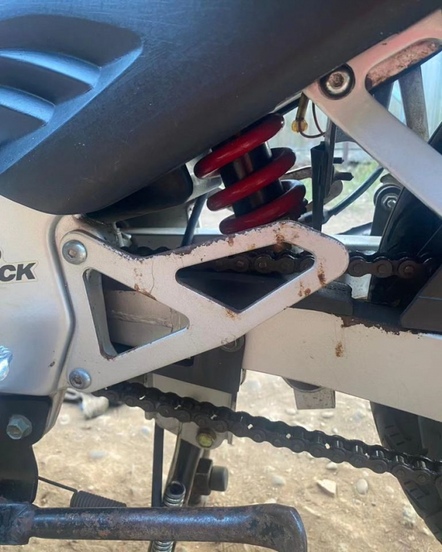 Suzuki Satria 120R nguyen zin Cam lai Viet Nam nhung lai co gia ve chai o nuoc ban - 7