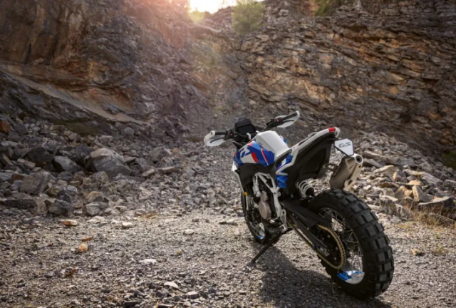 Hang xe Duc trinh lang Concept F450GS theo toi no la chiec xe thu nho cua R1300GS - 8
