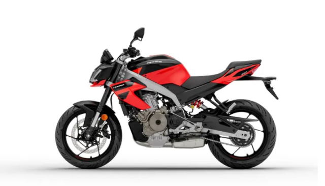 Khong the bo qua ve dep cua Aprilia Tuono 457 lan dau xuat hien - 10