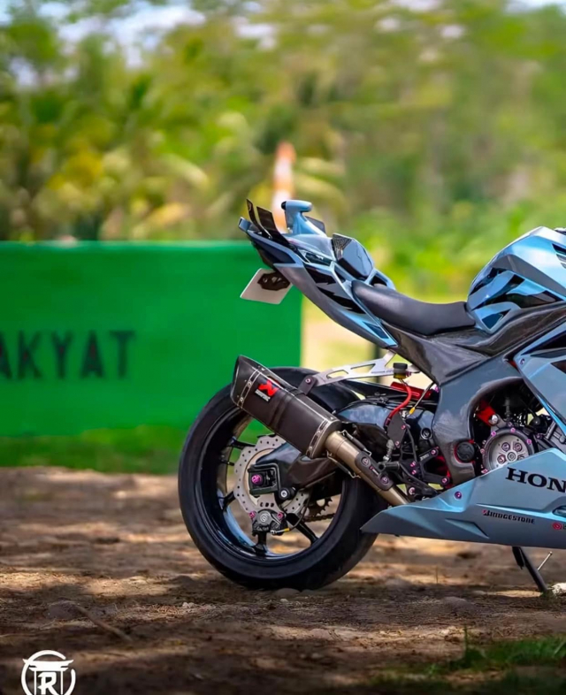 Lam sao cuong lai duoc voi chiec HONDA CBR250RR do phong cach MOTOGP chat the nay - 8
