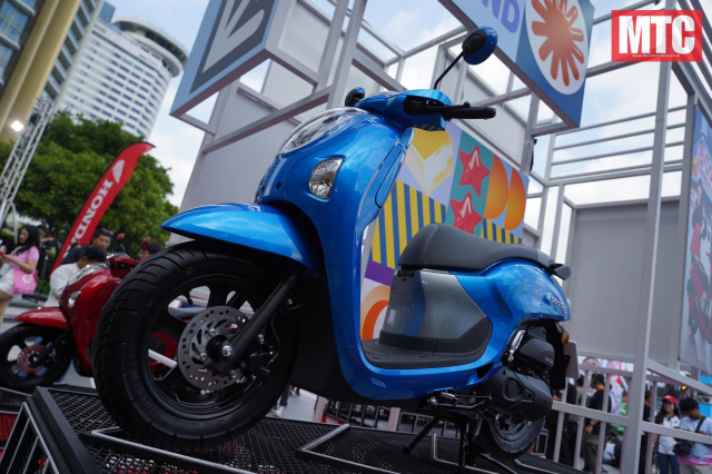 Honda Thai Lan trinh lang Scoopy 2025 voi 3 phien ban 9 mau sac tre trung va co gia ban tu 33 trieu