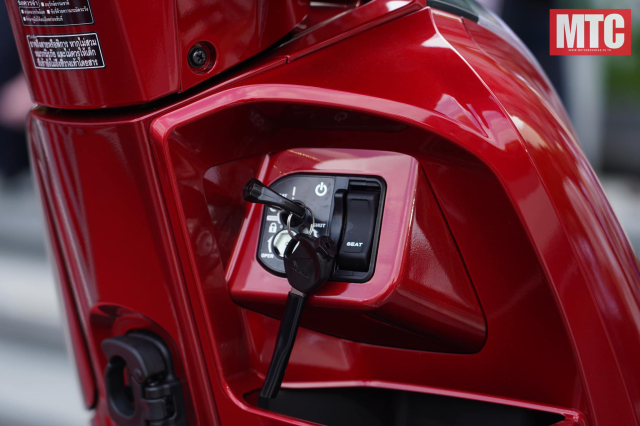 Honda Thai Lan trinh lang Scoopy 2025 voi 3 phien ban 9 mau sac tre trung va co gia ban tu 33 trieu - 22