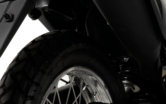 Honda vua ra mat the he 20 cho mau xe doi thu cua Yamaha WR155R hien dai hon voi phanh ABS - 11