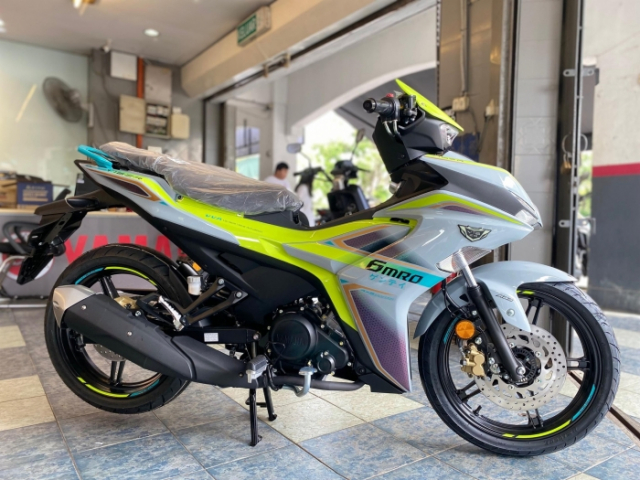 Hinh anh thuc te cua Yamaha Y16ZR 6MRO o dai ly dep khong cho che va sap co mat tai Viet Nam