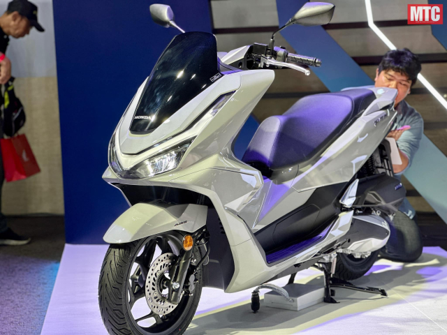 Honda PCX 160 2025 hoan toan moi ra mat tai Thai Lan co 3 phien ban voi gia ban tu 70 trieu dong - 16