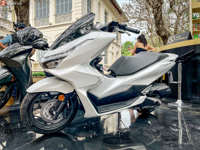 PCX 125 2025 hoan toan moi bat ngo ra mat tai Viet Nam trong ngay hoi Honda Biker Rally 2025