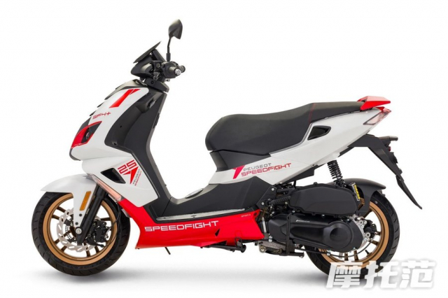 Xe ga 150cc cua Phap co ABS va TCS xin nhu Honda SH nhung lai co gia re hon ca Air Blade 160