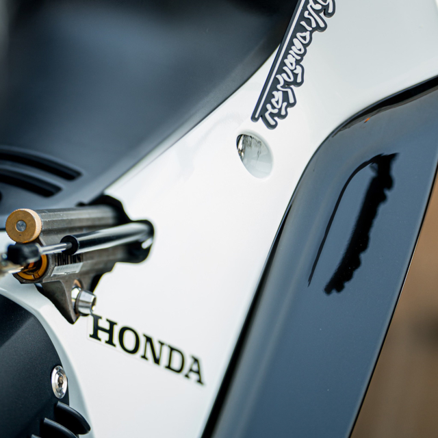 Honda Wave S125 nang cap dong co 4 vale cung dan do choi cuc ki chanh xa - 17