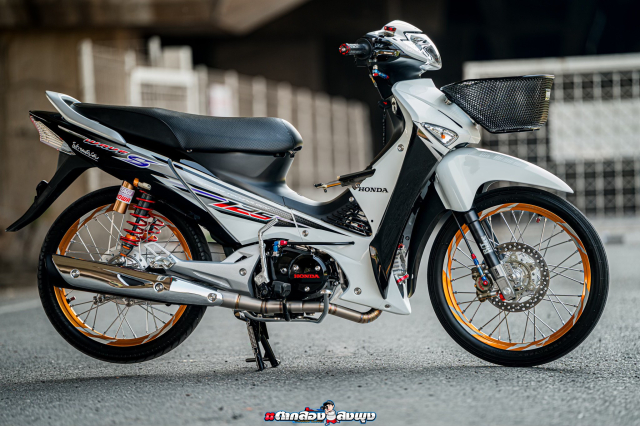 Honda Wave S125 nang cap dong co 4 vale cung dan do choi cuc ki chanh xa - 38