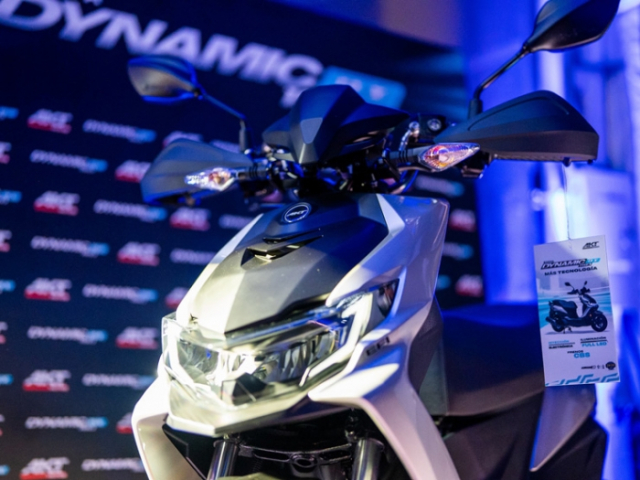 Dynamic RX 150 doi thu moi cua Vario 160 Goc canh hon gon dep hon va nhieu trang bi hon - 5
