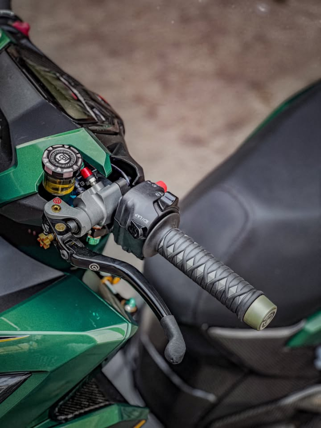 Honda Vario 160 cua biker Thai Lan do co nay AE thay sao - 4