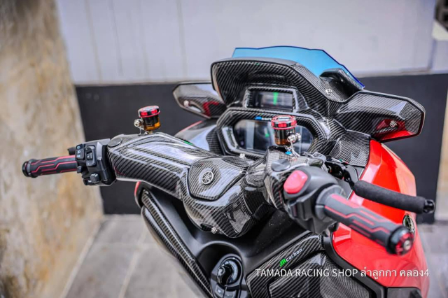XMax do khung Sieu pham mang phong cach dinh cao voi hieu nang vuot troi