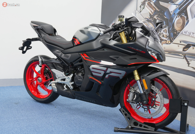 CFMoto 450SR S bat ngo ra mat tai Viet Nam Uy hiep moi doi thu trong cung phan khuc - 10
