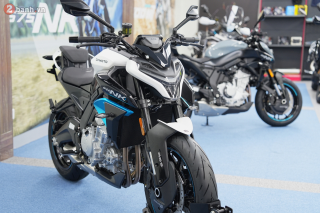 CFMoto 675NK Quai thu 3 may vua do bo Viet Nam doi thu nao dam canh tranh - 19