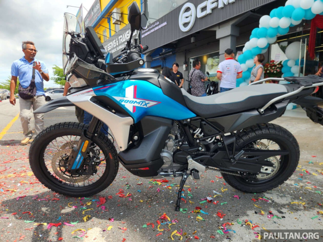CFMoto 800MTX 2025 ra mat tai Malaysia gia cham moc 300 trieu Chien ma moi cho dan me phuot - 17