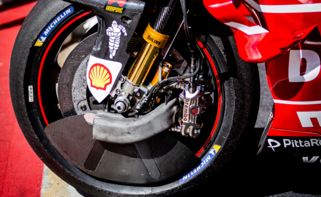 Cong nghe dua MotoGP doc la chi co tren Aprilia RSV4 Factory 1100 - 5
