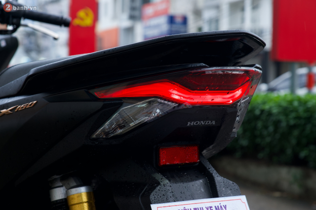 Cuoi cung Honda PCX160 2025 phien ban RoadSync cung da ve Viet Nam voi gia ban hon 90 trieu VND - 21