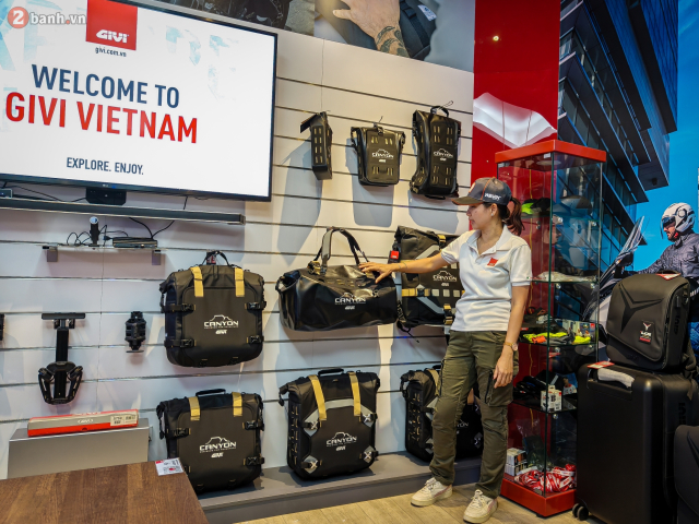 GIVI DOC HCMC Cai bat tay mang dam tinh than Y Dong hanh vi dam me hai banh - 19