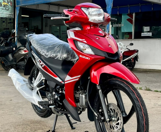 Hinh anh thuc te 3 mau cua Suzuki Smash 115 PLUS 2025 tai dai ly Huyen thoai da tro lai