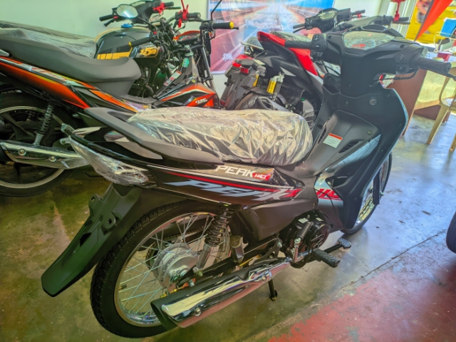 Hinh anh thuc te cua Peak 110 2025 tai dai ly Kha giong Wave S110 nam nao nhung hien dai hon - 7