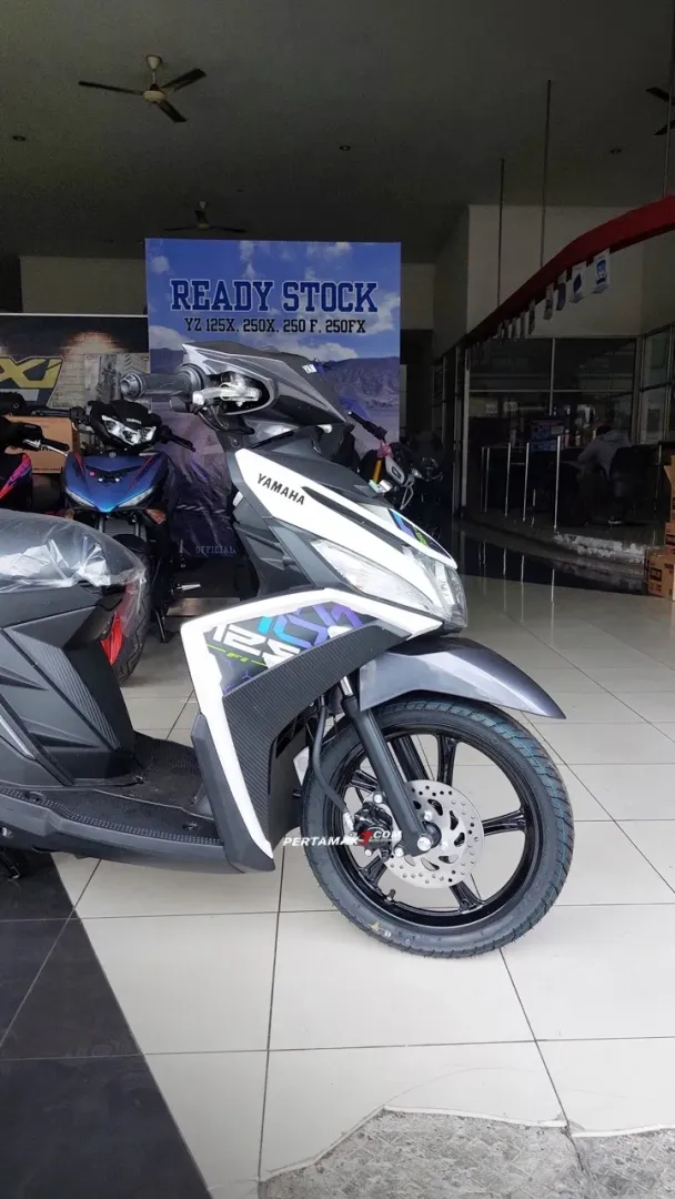 Hinh anh thuc te cua Yamaha Mio M3 125 2025 tai dai ly Nho gon bong bay va day cuon hut - 6