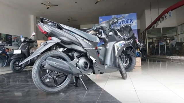 Hinh anh thuc te cua Yamaha Mio M3 125 2025 tai dai ly Nho gon bong bay va day cuon hut - 17