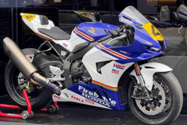 Honda Fireblade 2025 Khi huyen thoai NSR500 song lai duoi mau ao Rothmans - 4